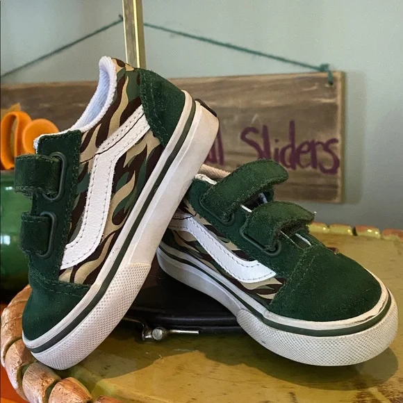 VANS Little Kids Old Skool Shoe - Camo Jungle Green - Picture 7 of 8